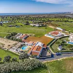 Solar Dos Salgados By Willa Gale (Albufeira)