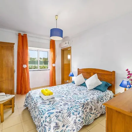 Solar Dos Salgados By Willa Gale (Albufeira)